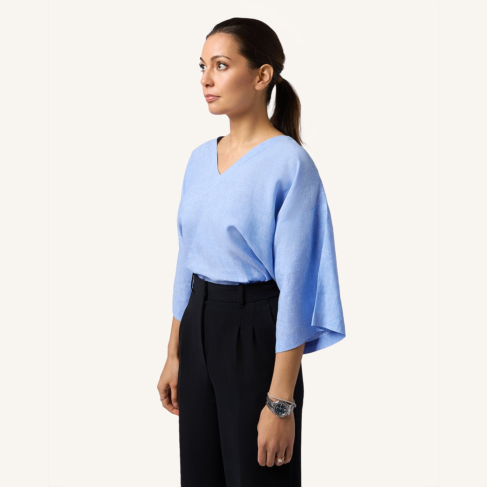 Woman's Stillwater Lilac Linen T-Shirt 34