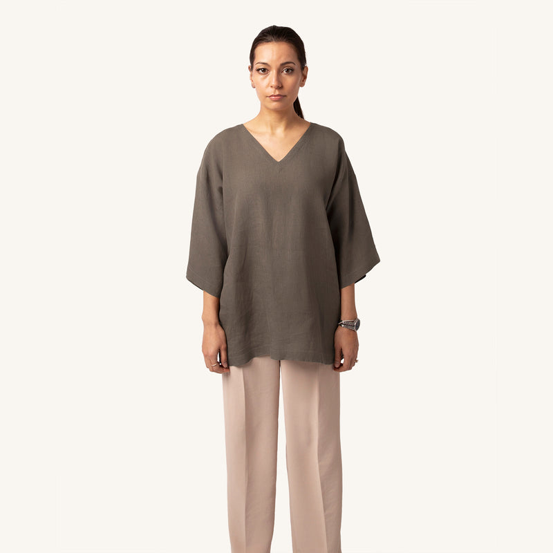 Woman's Ashfall Italian Linen T-Shirt
