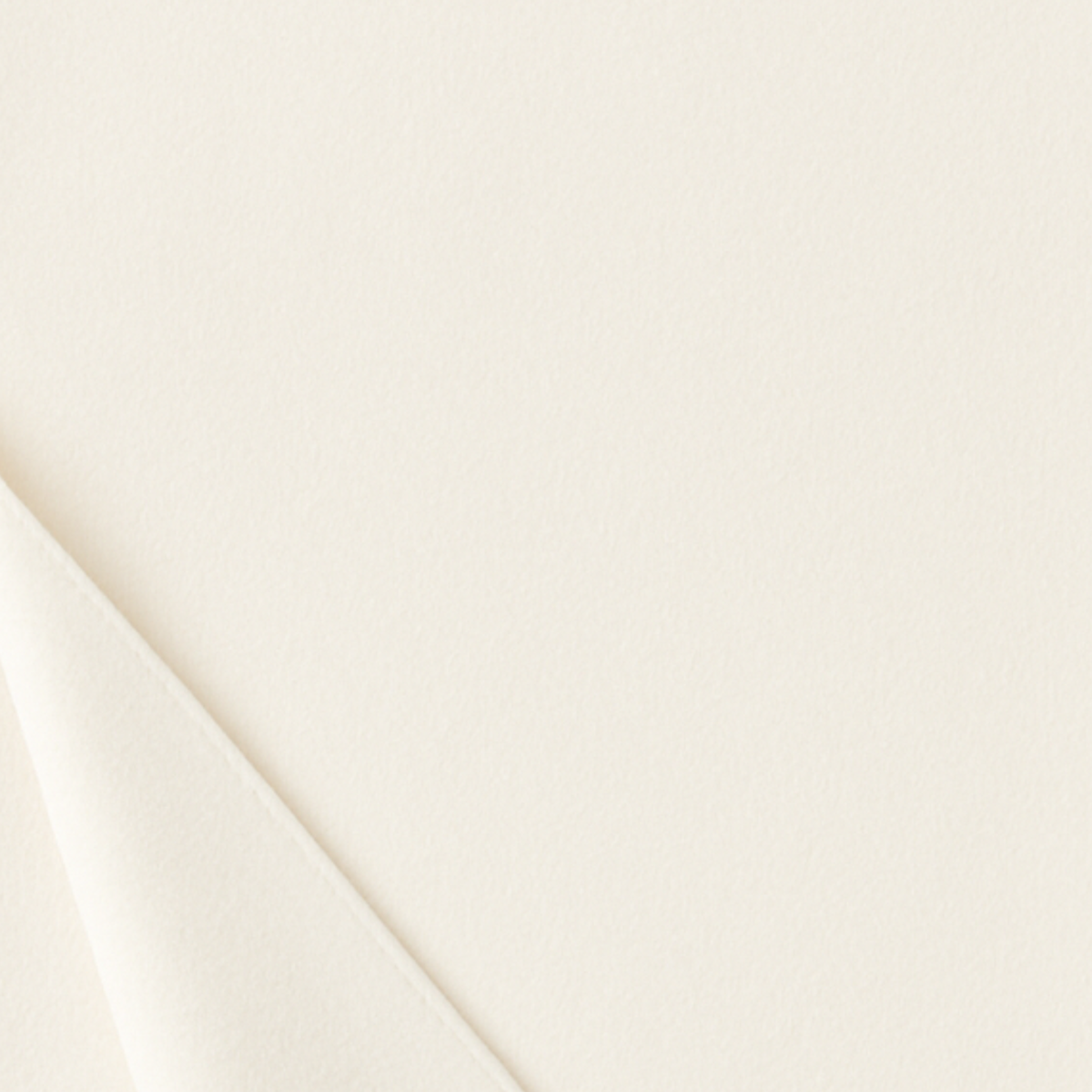 Soffio Cashmere Scarf in Soft Ivory