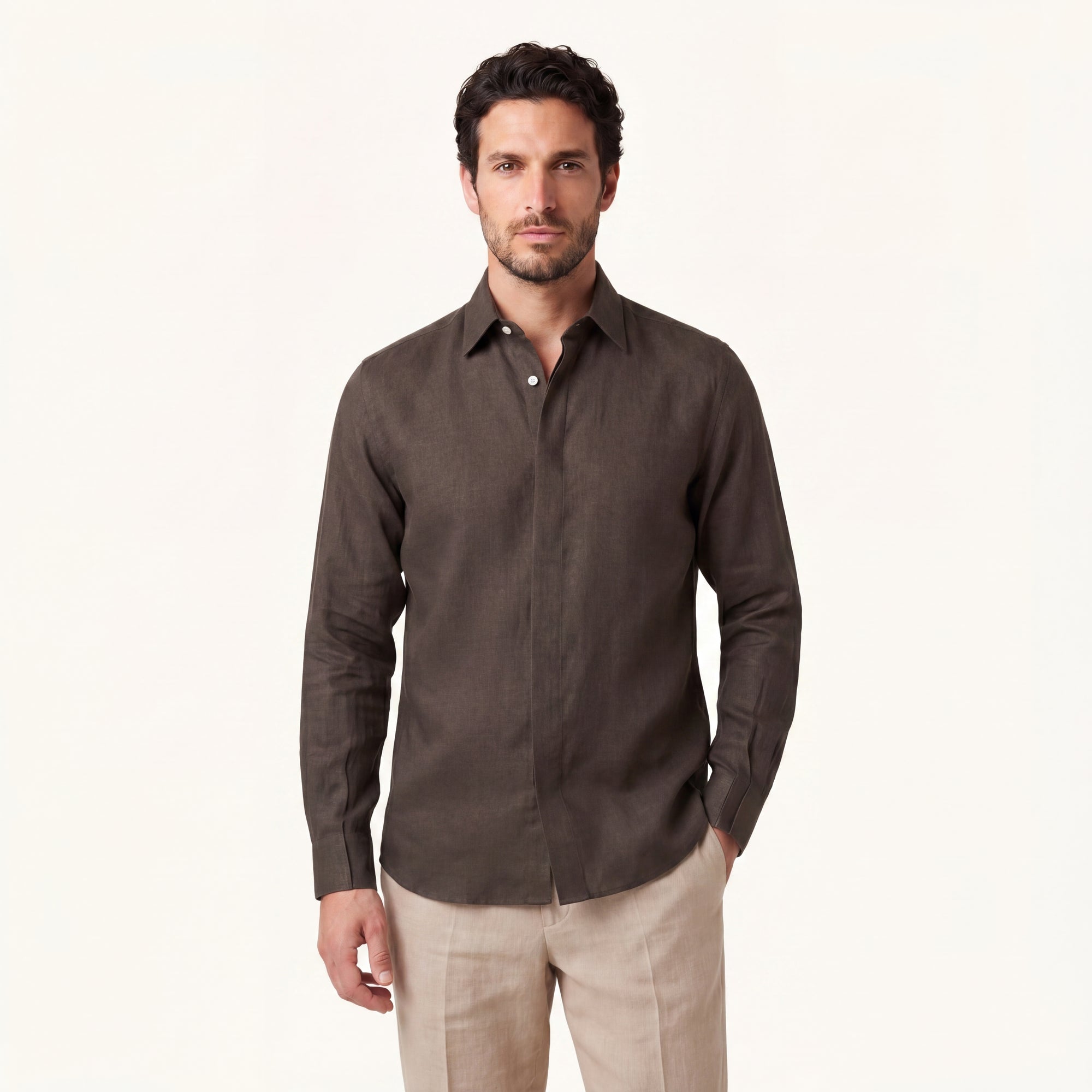 Model wearing Rizvol Ashfall linen shirt 