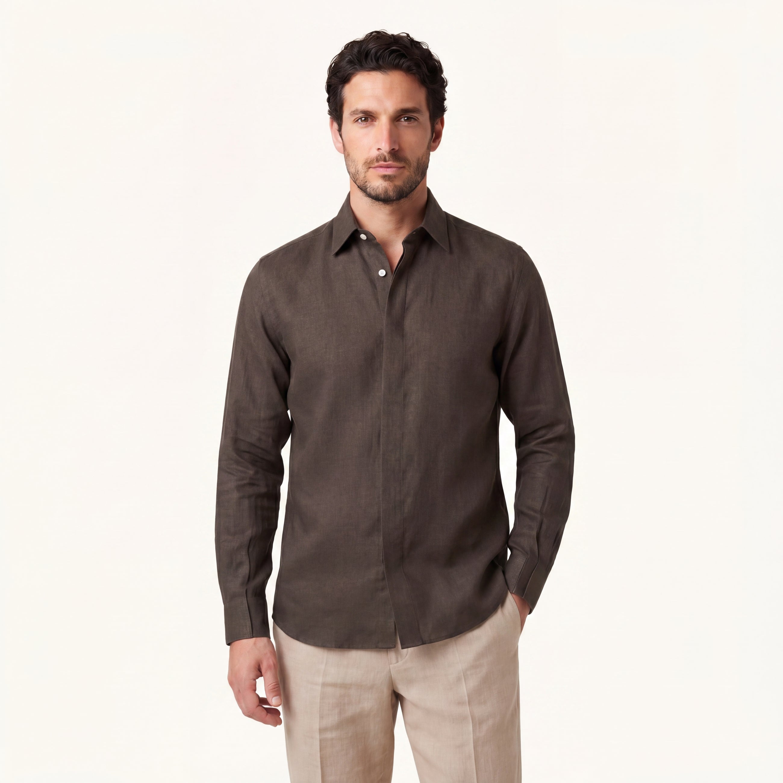 Model wearing Rizvol Ashfall linen shirt 