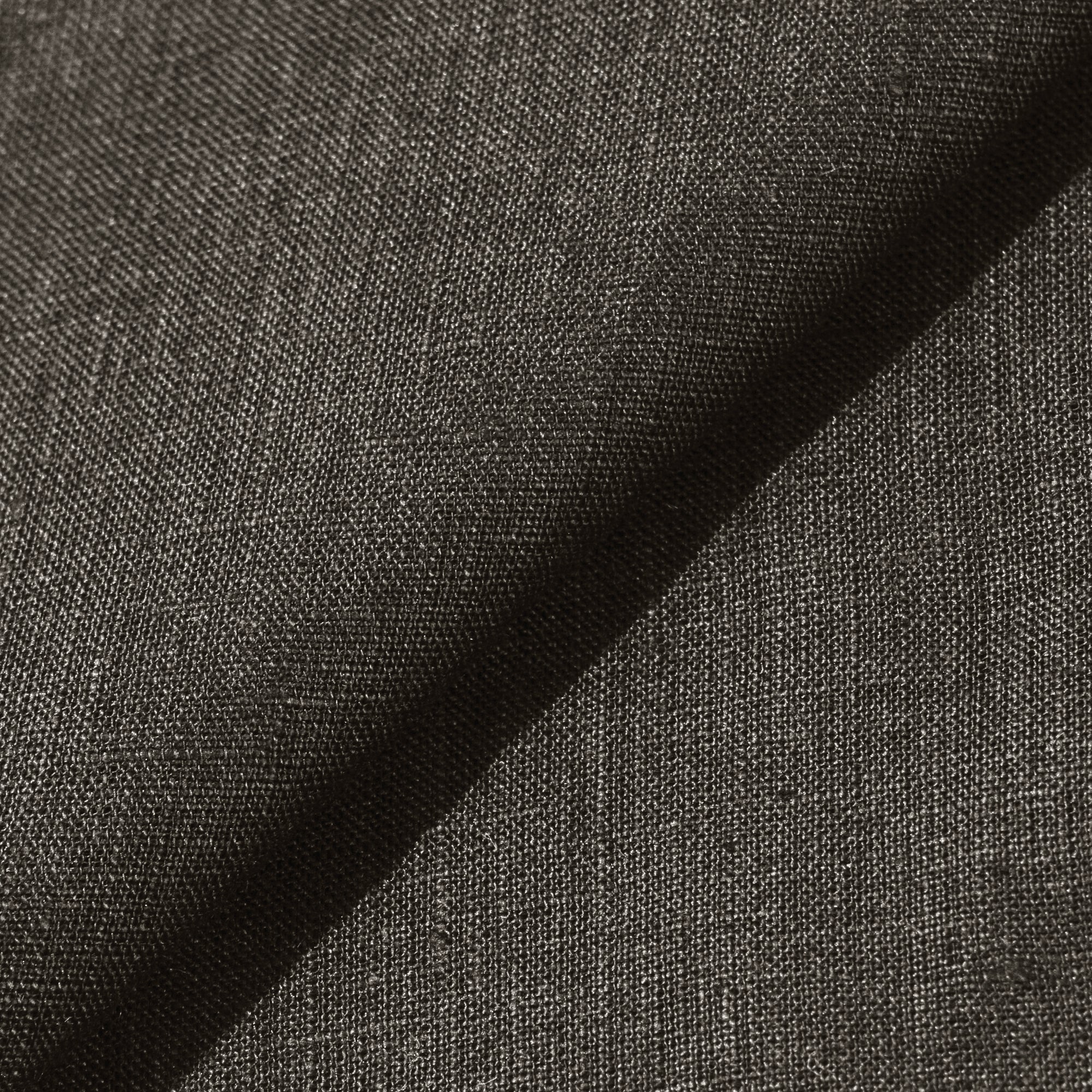 Rizvol Alba Ashfall Olive linen shirt, fabric details