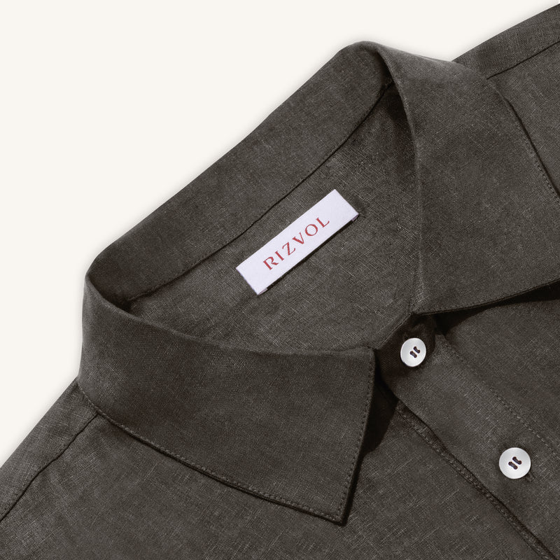 Rizvol Olive Mist linen polo shirt, close-up