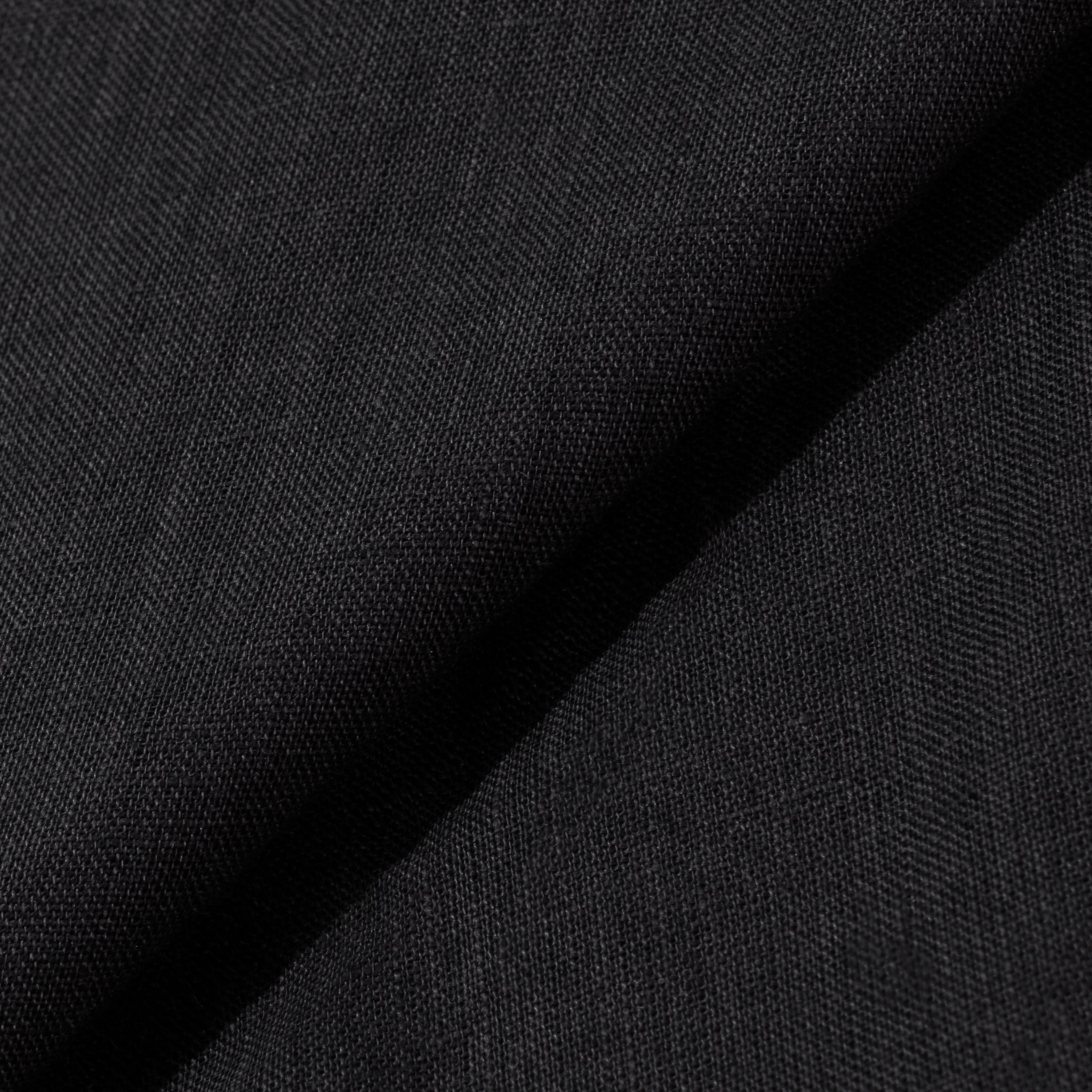 Rizvol Obsidian Black women's linen shirt, fabric detail